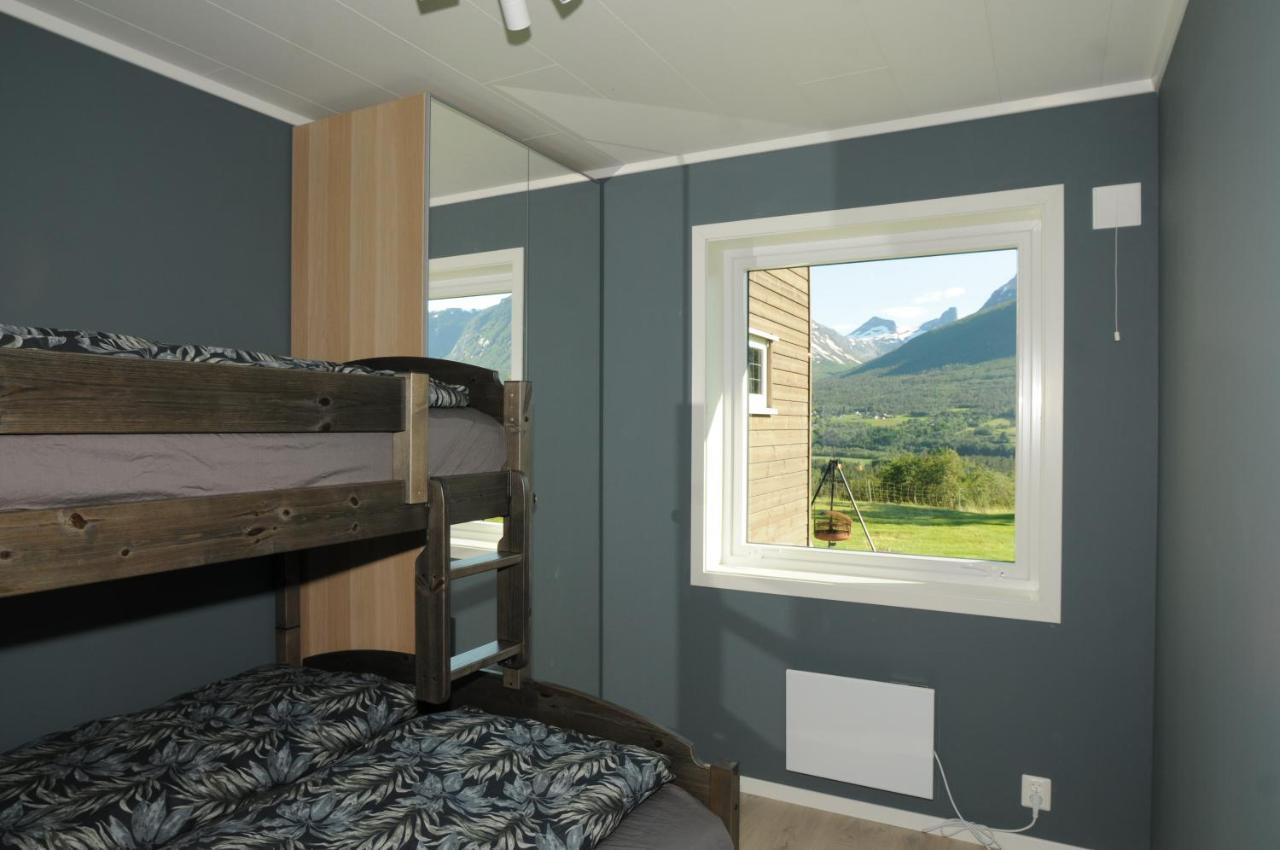 Romsdalseggen Lodge Isfjorden Экстерьер фото